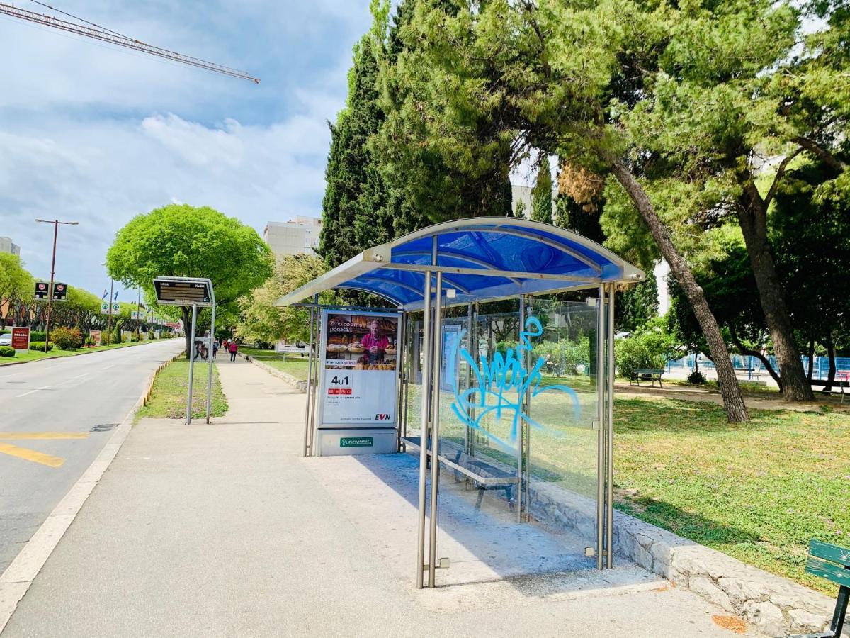 The L Place By Split Right Place Extérieur photo