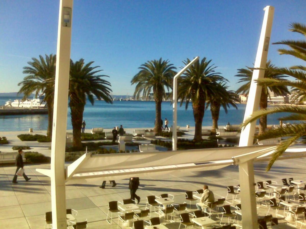 The L Place By Split Right Place Extérieur photo