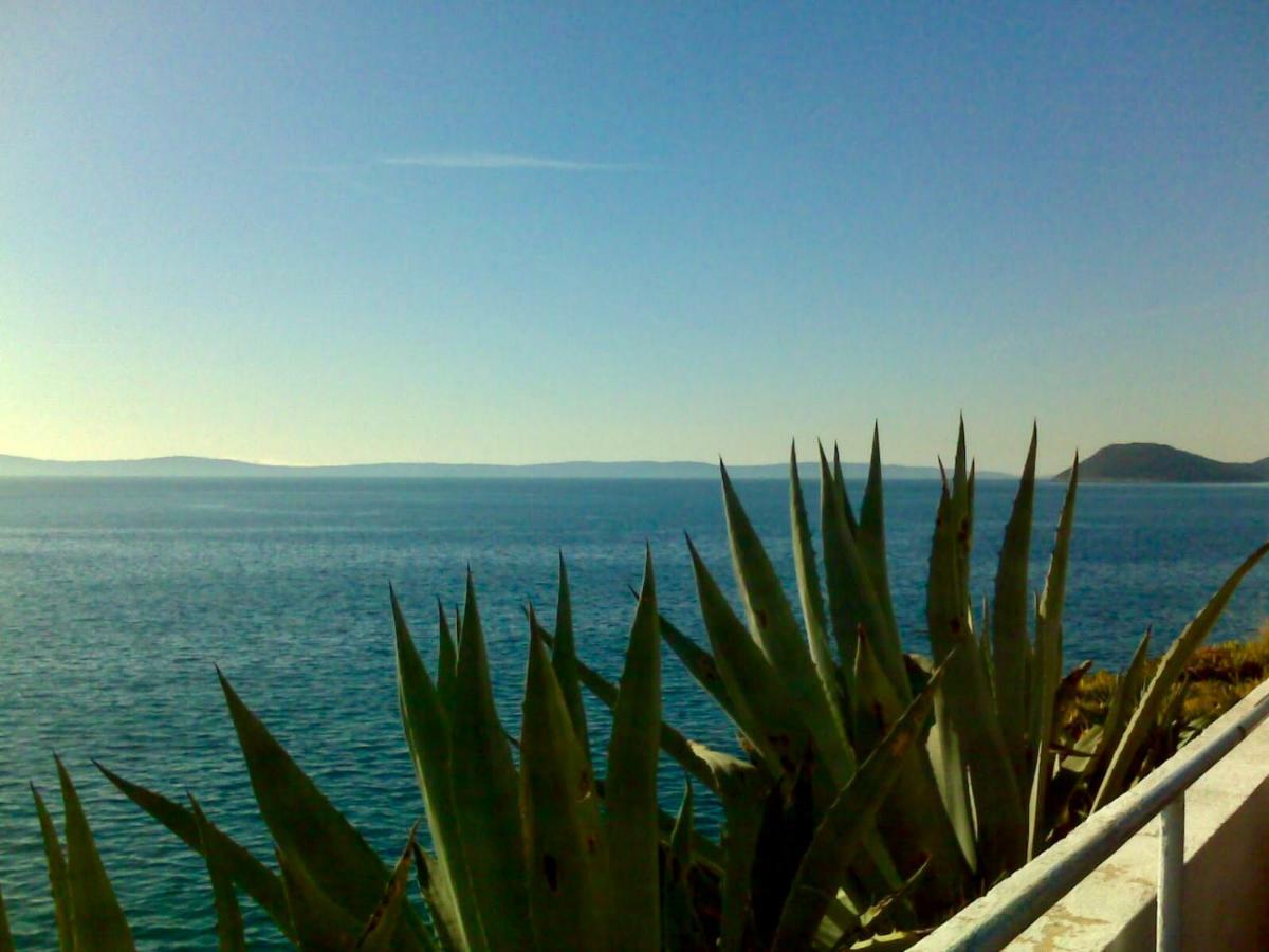 The L Place By Split Right Place Extérieur photo